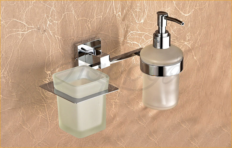 Combo Glass Liquid Dispenser and Tumbler
